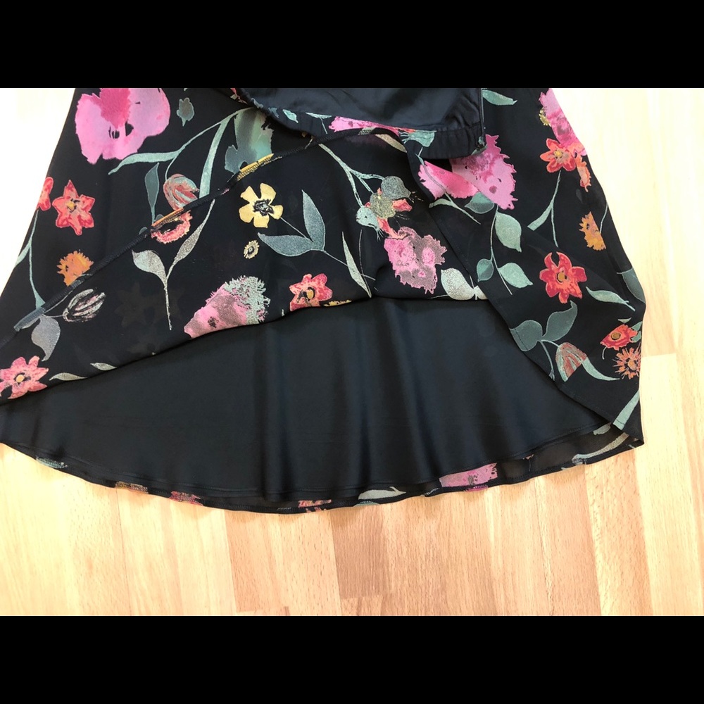 Liz Claiborne Floral Skirt - Picture 6 of 6